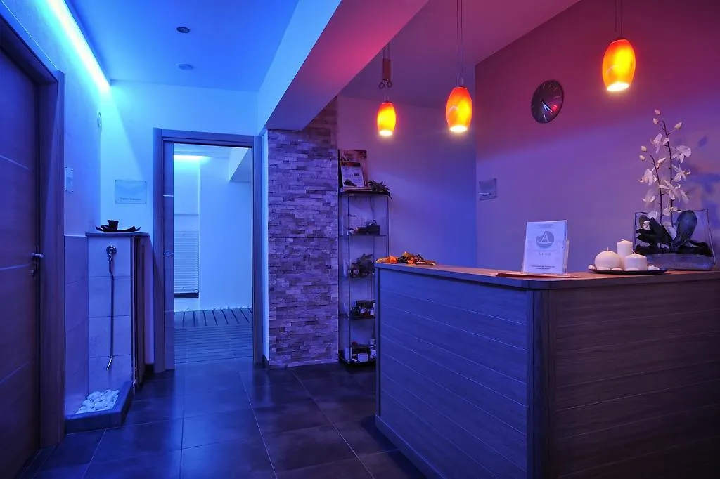 Piccolo Hotel Aurora Abbadia San Salvator 3*,  Italy