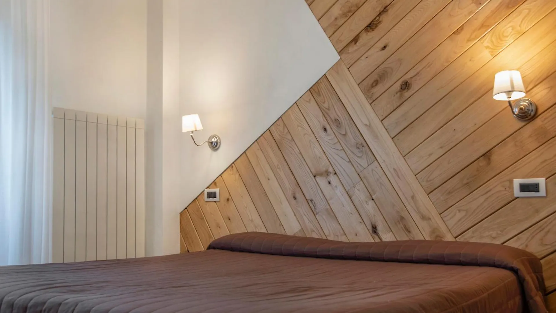***  Piccolo Hotel Aurora Abbadia San Salvator Italy